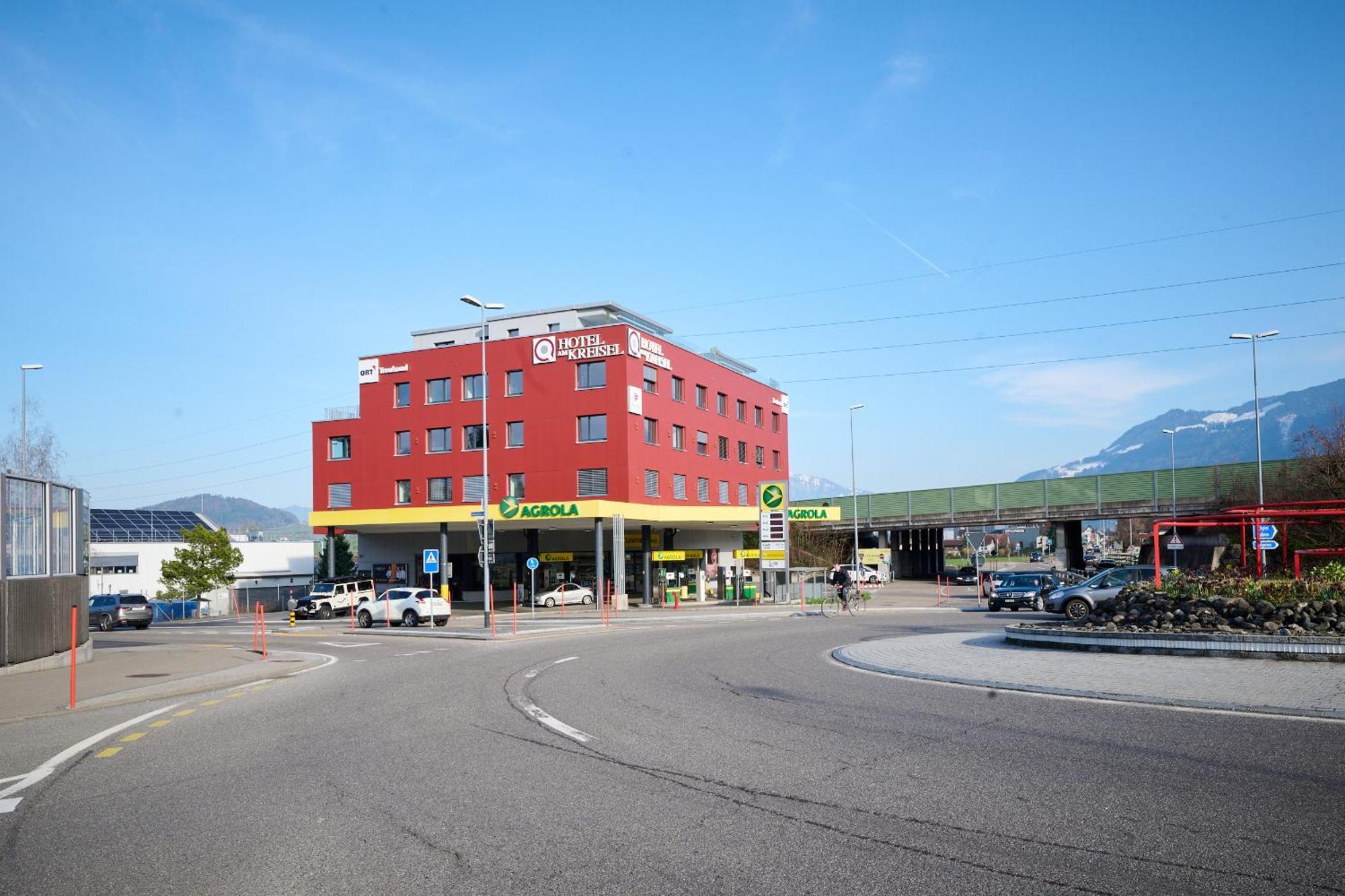 Hotel Am Kreisel Self-Check-In By Smart Hotels ラーヘン エクステリア 写真