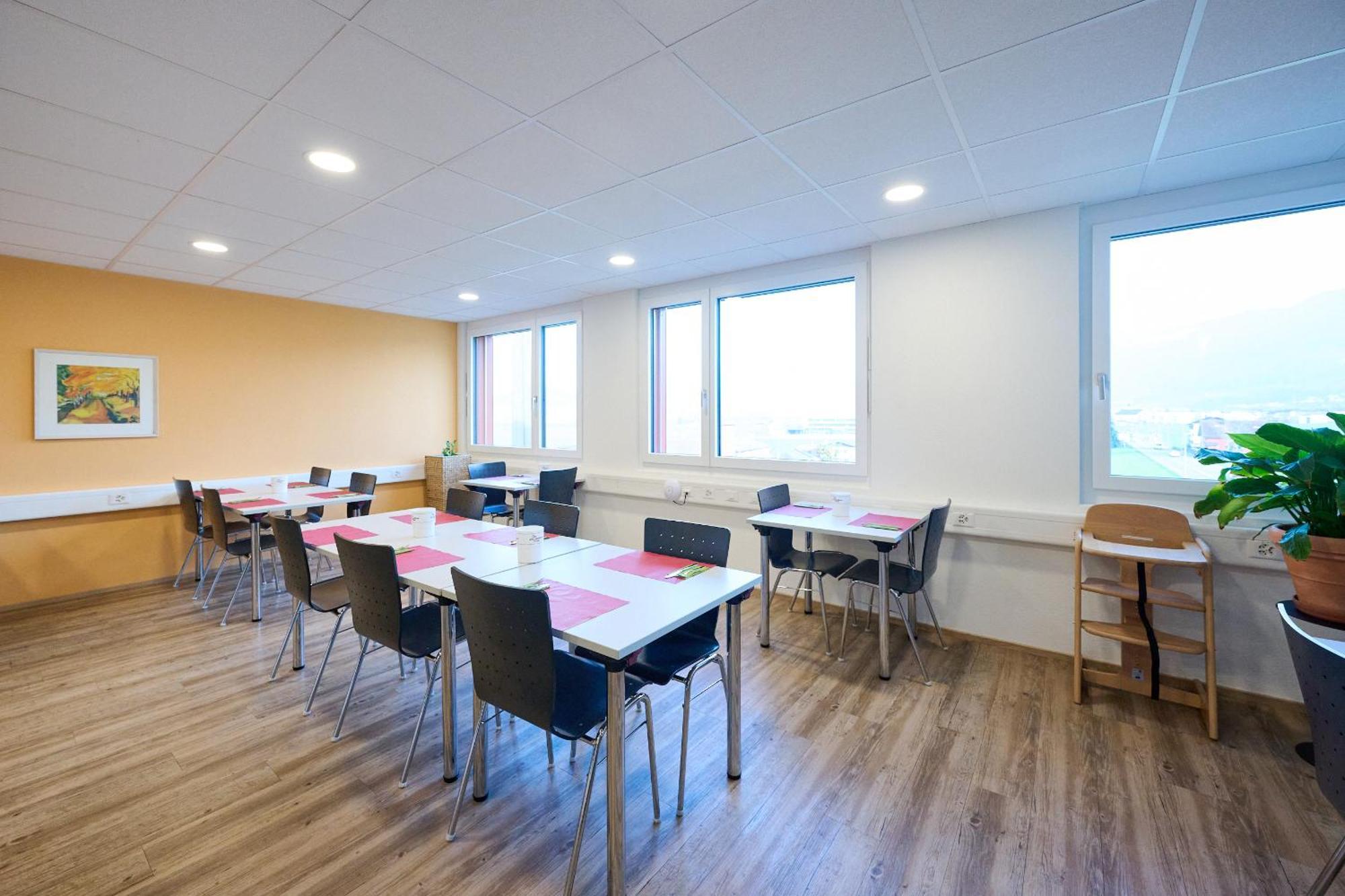Hotel Am Kreisel Self-Check-In By Smart Hotels ラーヘン エクステリア 写真