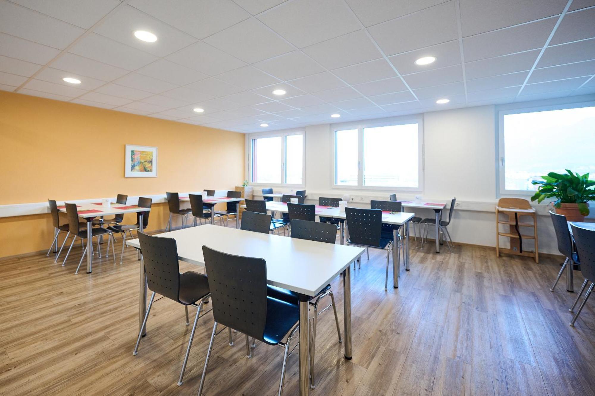 Hotel Am Kreisel Self-Check-In By Smart Hotels ラーヘン エクステリア 写真