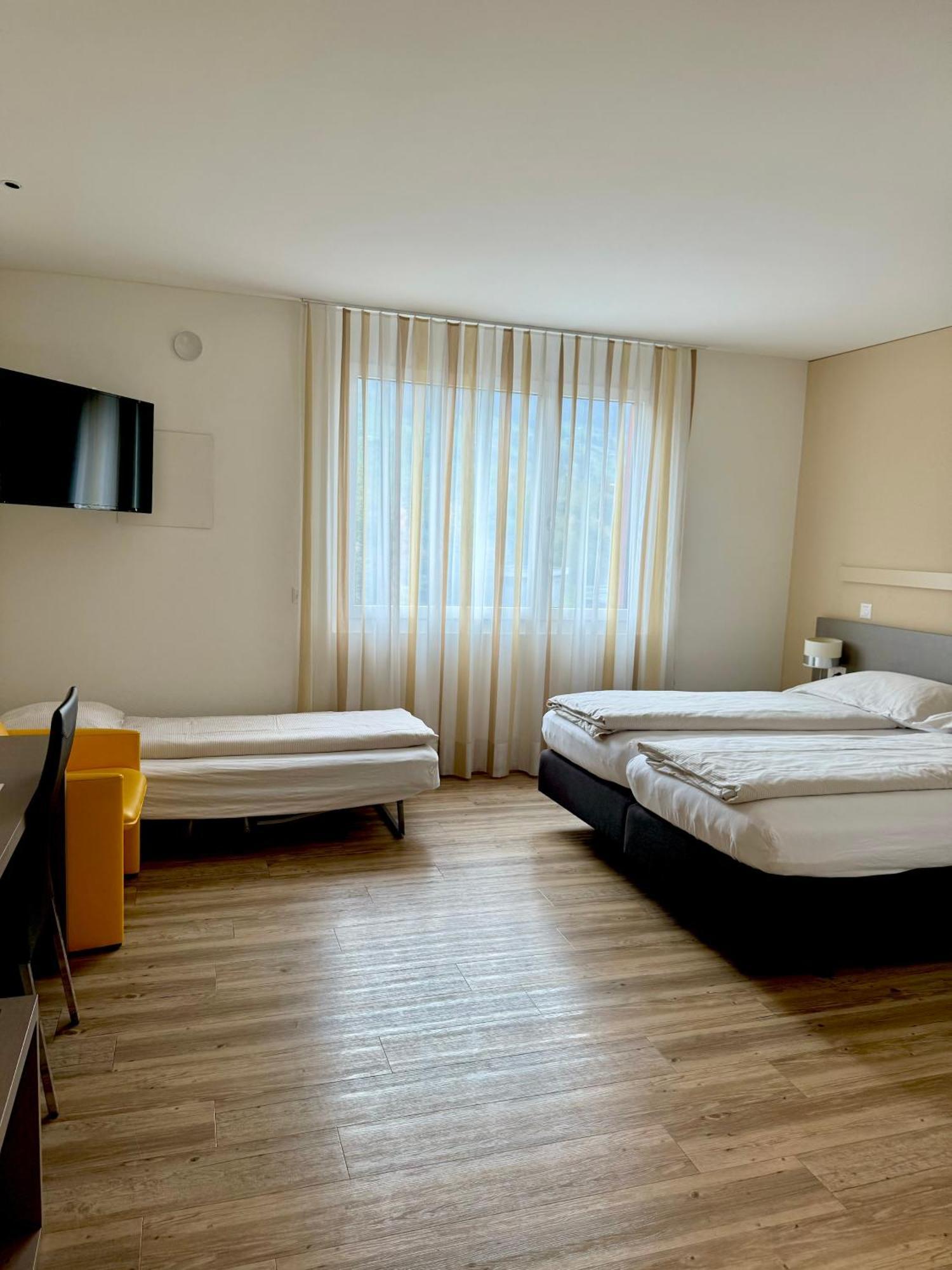 Hotel Am Kreisel Self-Check-In By Smart Hotels ラーヘン エクステリア 写真